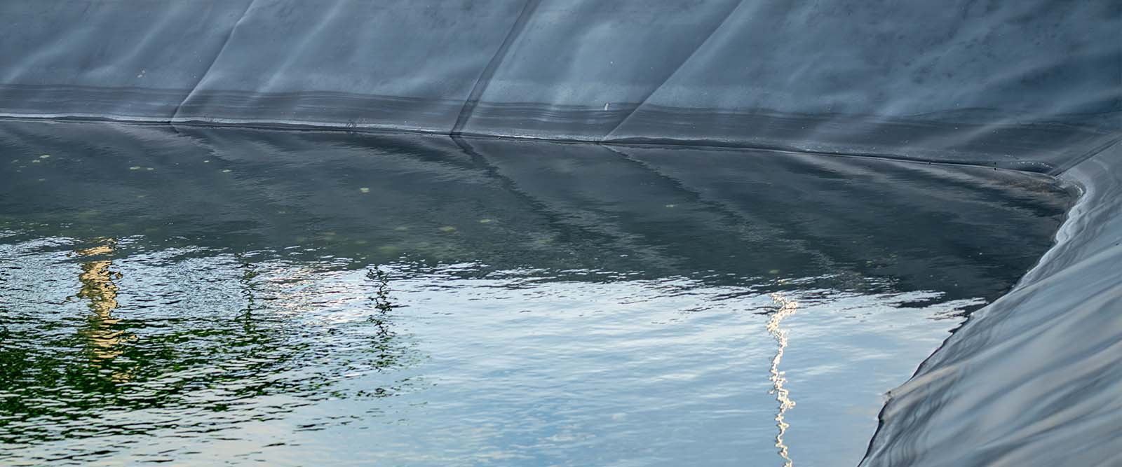 A Priori Source | Geotextile vs Geomembrane