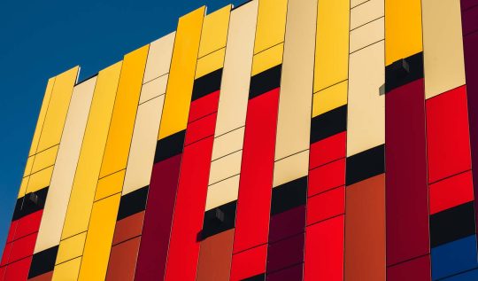 The Problem of Choice in Aluminium Facades: How to Select Aluminium Cladding, Framing and Substructure for U.S. Projects