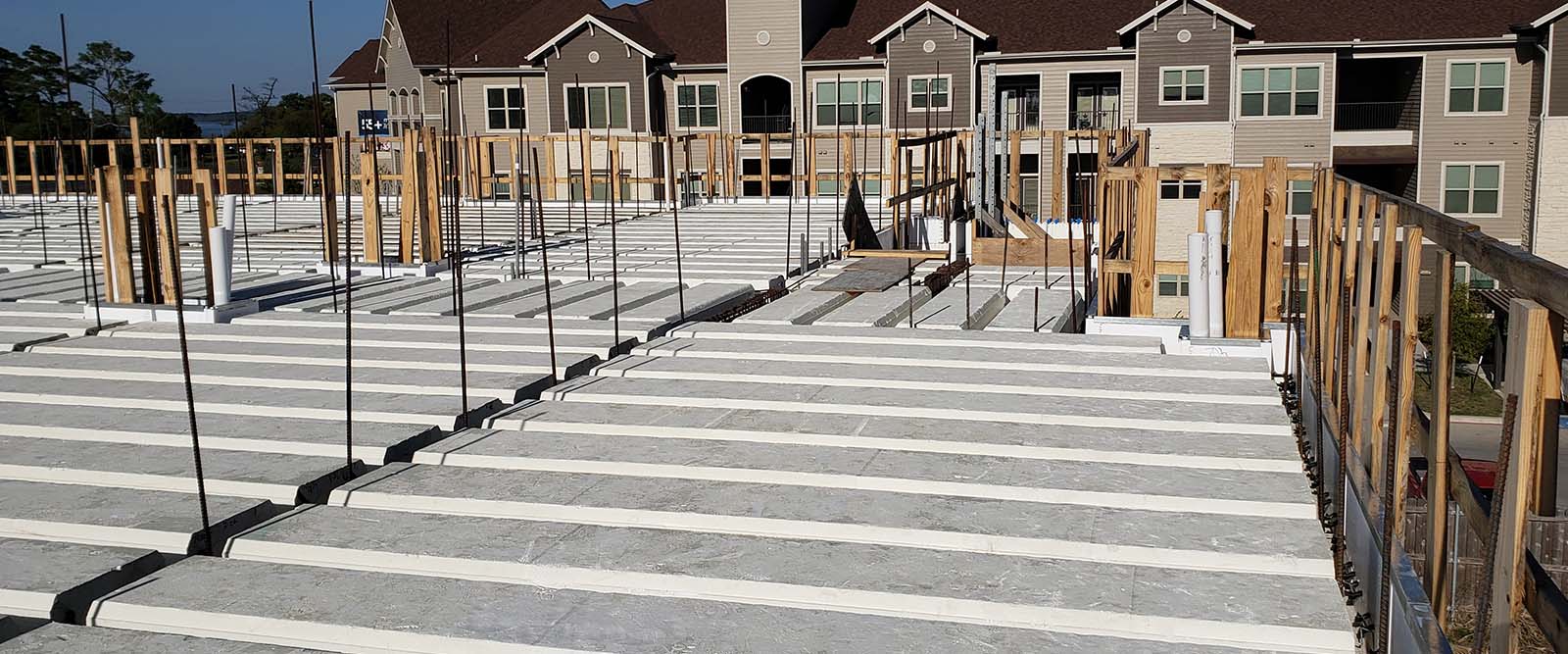 ICF vs Wood Frame Construction: Choosing Reinforced Concrete Homes
